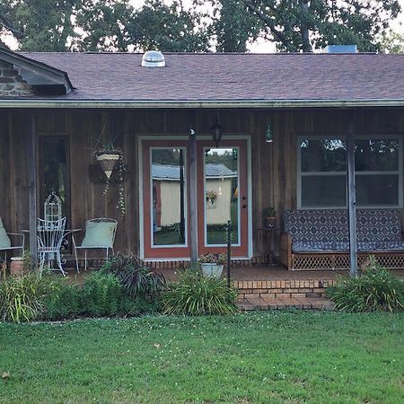 Sisters On Sycamore B&B Russellville Exterior foto
